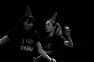 Ruido Blanco -Julie Pichavant y Claudia Cabrera- IV Ciclo de Dramaturgia Contemporànea escrita y dirigida por mujeres en collaboracion con el Teatro el Granero y el centro cultural del Bosque-Mexico -curadoria Carmen Ramos